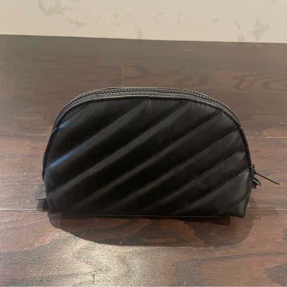 YSL Yves Saint Laurent black cosmetic makeup bag - Picture 5 of 6